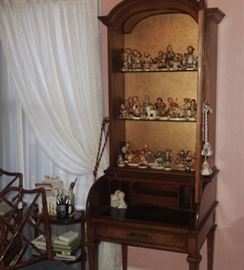 Hummel/Goebel Figurines