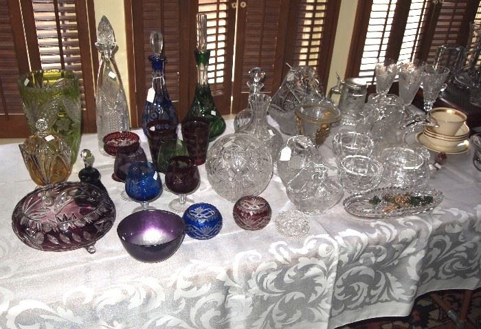 Large crystal collection - gorgeous cut-to-clear pieces