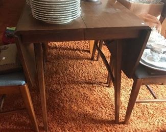 Mid century drop leaf table with 4 chairs