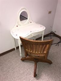WOODEN CHAIR AND WHITE KIDS VANITY