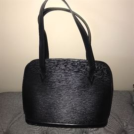 AUTHENTIC LOUIS VUITTON EPI LEATHER LUSSAC