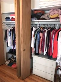 WOMENS CLOTHING-SIZE XS TO SMALL