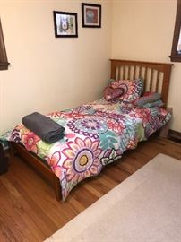 WOODEN TWIN SIZE BED