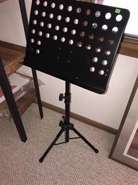 MUSIC NOTE STAND