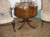 MAHOGANY DRUM TABLE