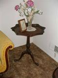 ONE OF PAIR MAHOGANY SIDE TABLES