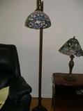 TIFFANY STYLE LAMP