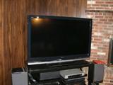 SONY BRAVIA FLAT SCREEN TV