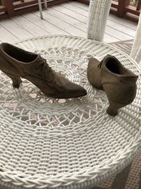 Just add a plant--so cute.