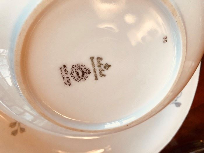 Baronnet china, silver arbor pattern