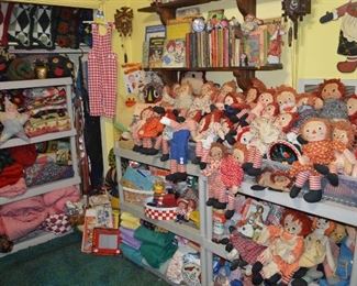 Raggedy Ann Room Overview