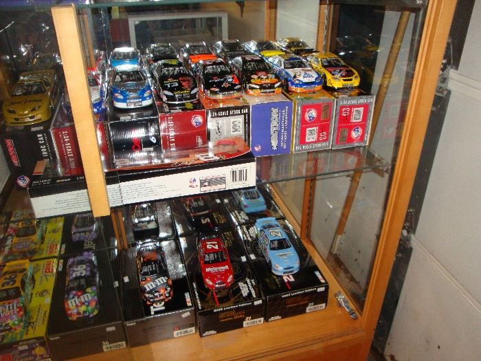 NEW DIE CAST NASCAR