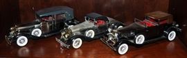 Battery Operated Model Cars Including 1928 Lincoln,1931 Rolls Royce And 1934 Radio