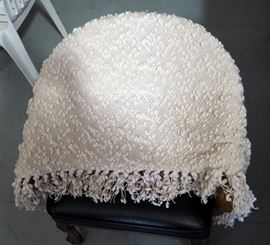 Throw Blankets Qty 2