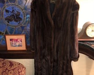 FULL LENTGH MINK COAT 