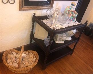 ANTIQUE SERVER CART