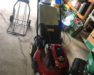 TORO LAWNMOWER 