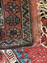 Measures 3’3” x 5’ 2”. 