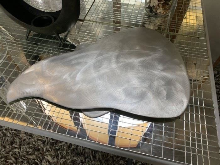 Metal lazy susan platter