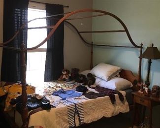 Vintage Canopy Bed & Nightstand.