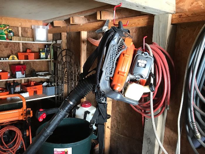 Backpack blower