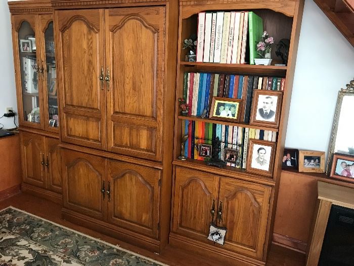 LARGE wall unit w/bookcase