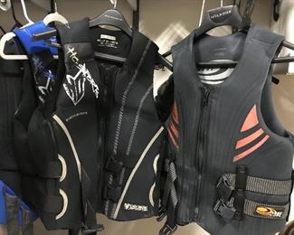 Adult size L and XL life vests