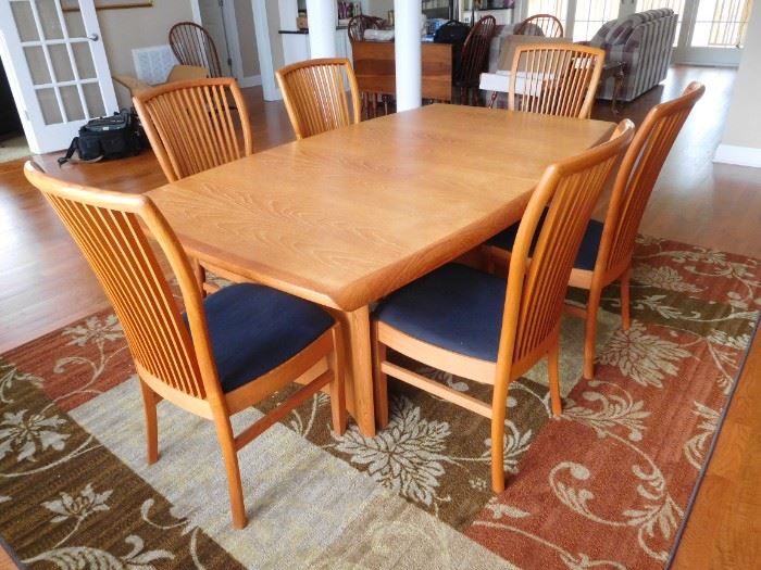 DINING Table and 6 Chairs