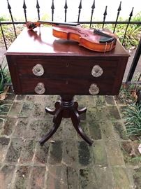 Federal side table with glass sandwich knobs