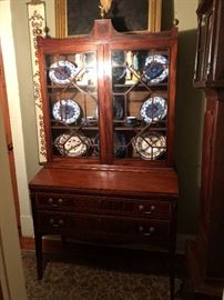 Early Kentucky secretary with inlay, circa 1790, original lock and key
