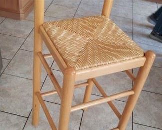 3 of these bar/island stools