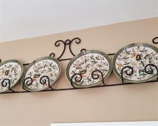 decorative plates with metal holder