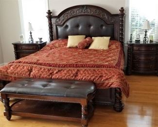 King Size Bed by Markor