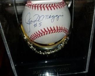 Joe Dimaggio autographed ball