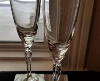 Oneida Champagne Flutes