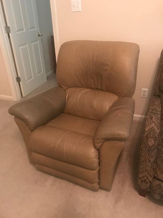 1 of 2 LaZboy recliners