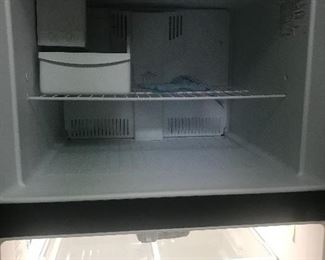 Frigidaire refrigerator freezer