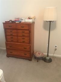 Chest, lamp, stool