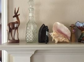 Fireplace mantle