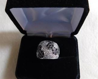 Black Spinel White Topaz