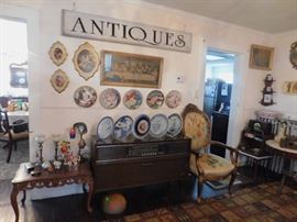 DSCN0164 JPG - Antique, vintage and collectible estate sale items