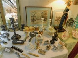 DSCN0186 JPG - Antique, vintage and collectible estate sale items