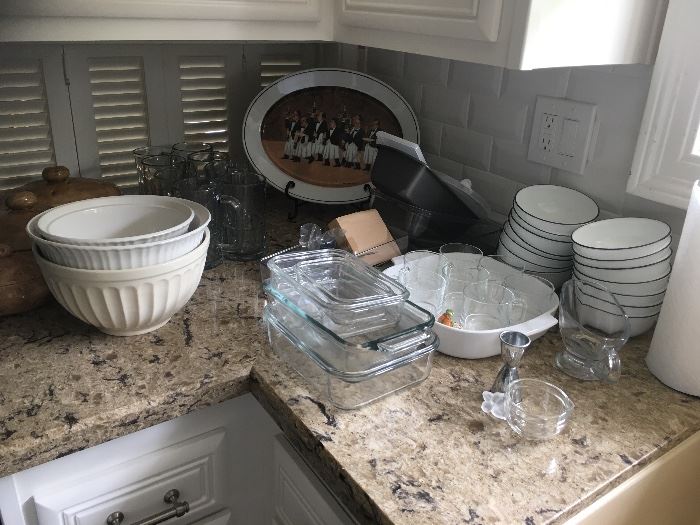 Complete kitchen