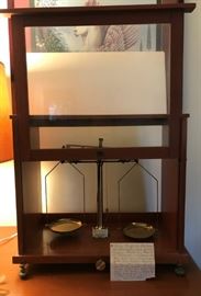 Braid & Tatlock Scale in Case