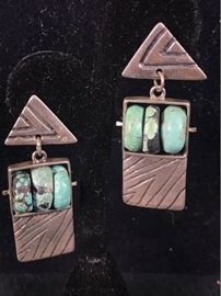 Ch007 Turquoise  Silver Earrings