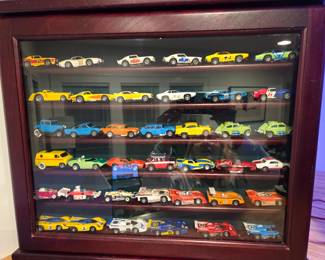 Slot Cars taking bids