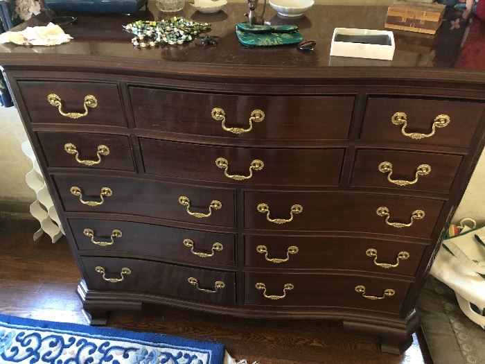 Council mahogany dresser