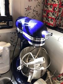 Kitchen aid in a nice cobalt