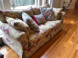 Floofy sofa couch. Nap worthy