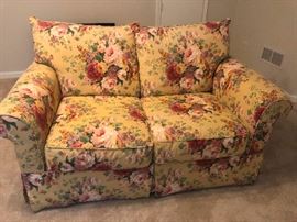 settee love seat